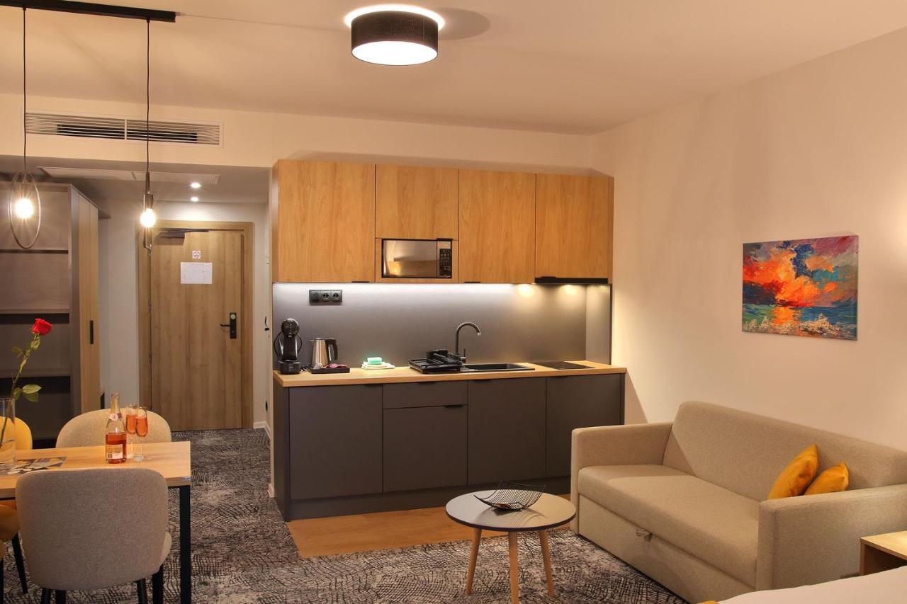 Apartman Gold Akvamarin Bešeňová Eksteriør bilde